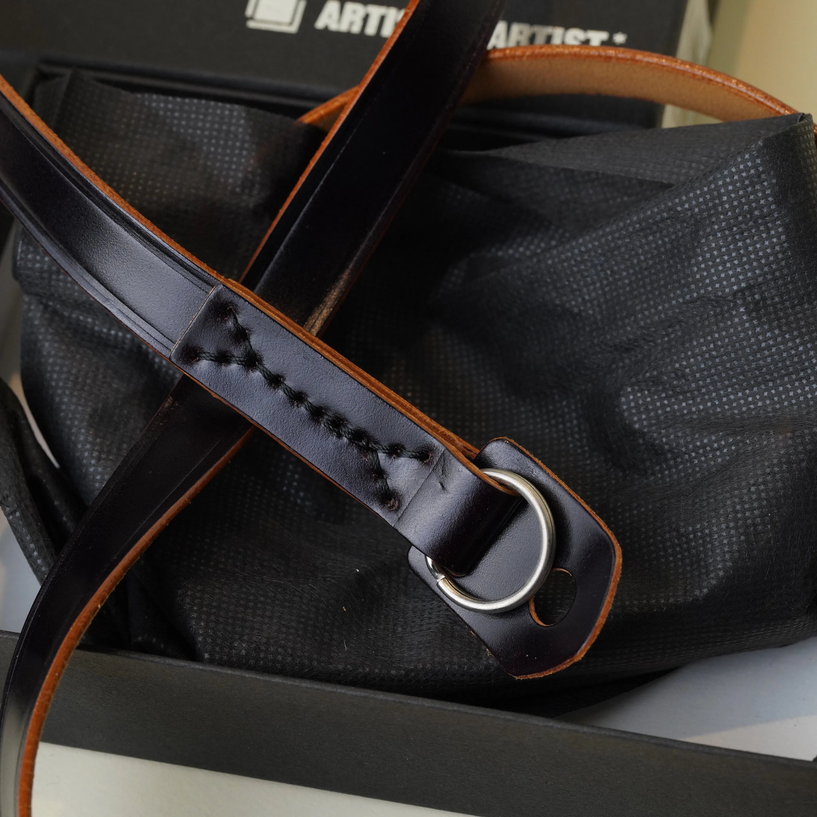 Artisan & Artist ACAM Italian Leather Camera Strap