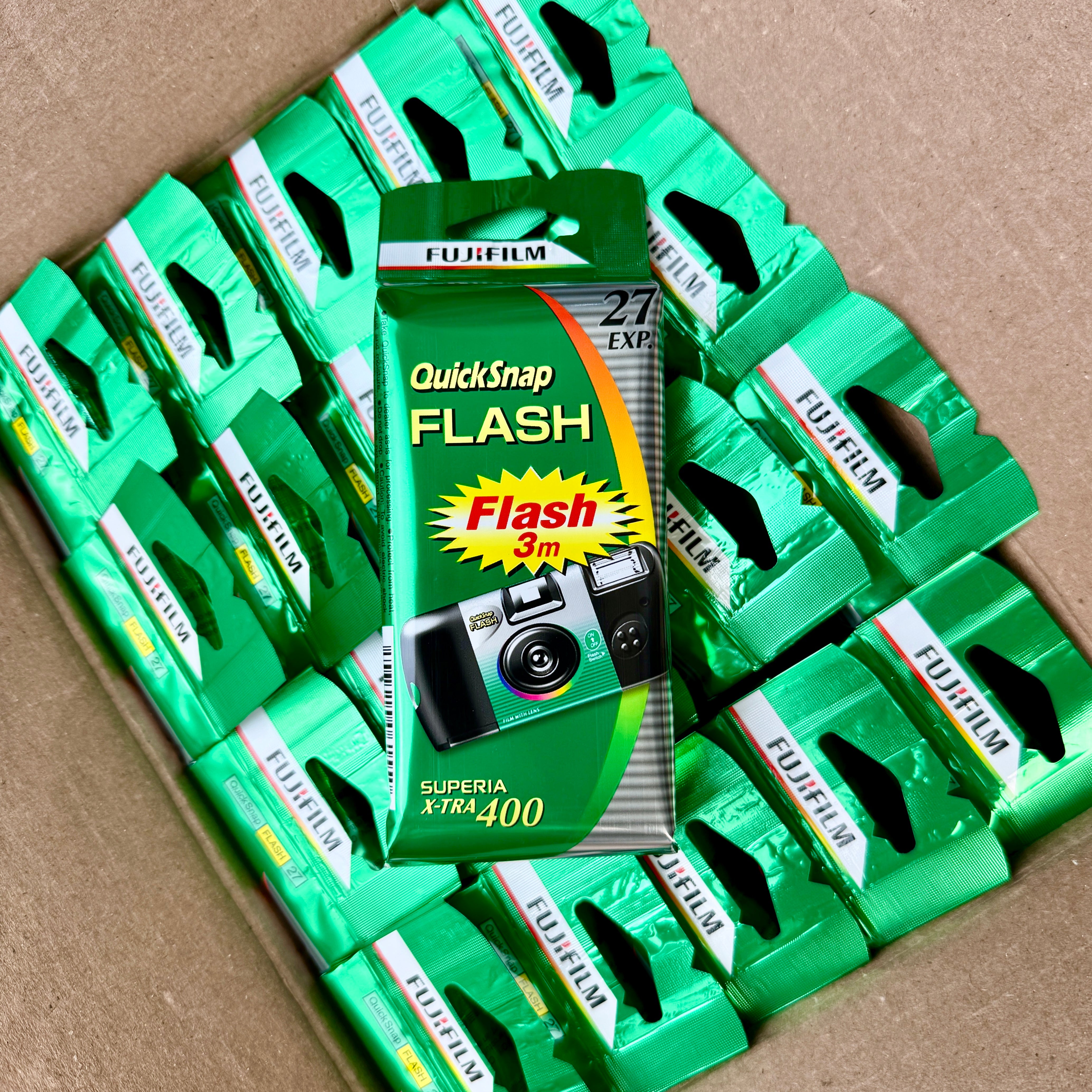 Fujifilm Quicksnap Flash Superia Xtra - 27 Exposures Disposable colour camera