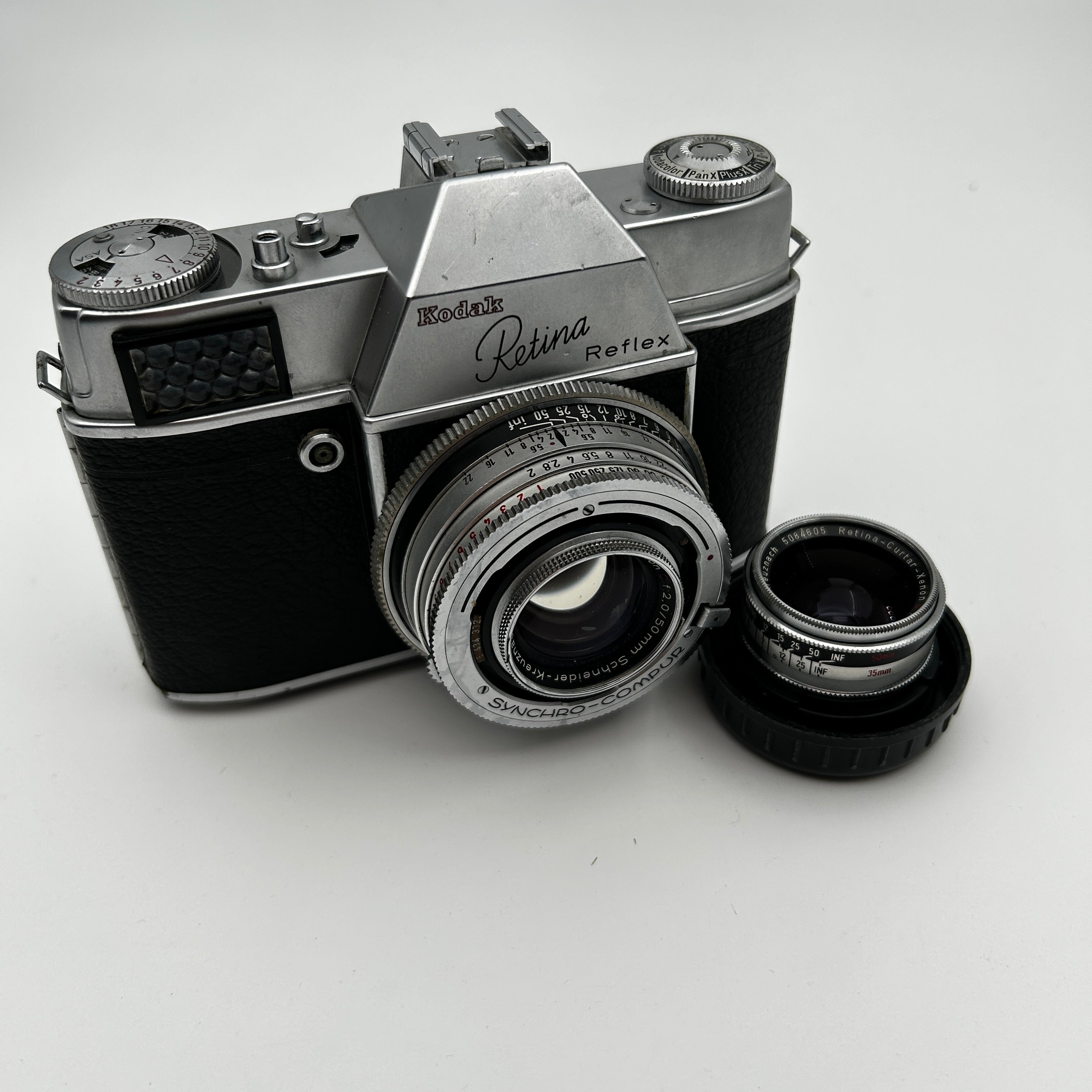 Kodak Retina Reflex with 50mm F2 and 35mm F5.6