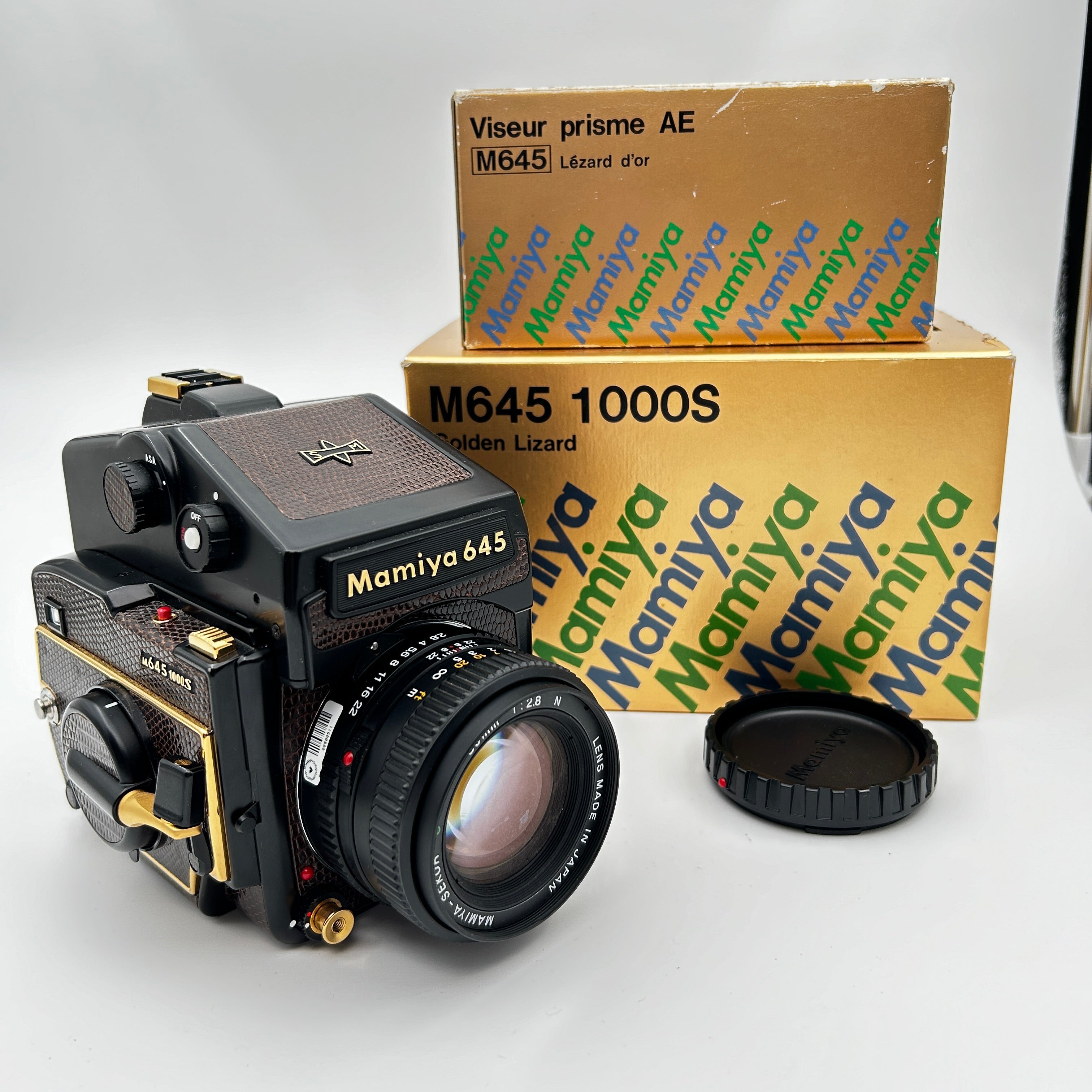 Mamiya M645 1000S Golden Lizard Limited with 80mm F2.8