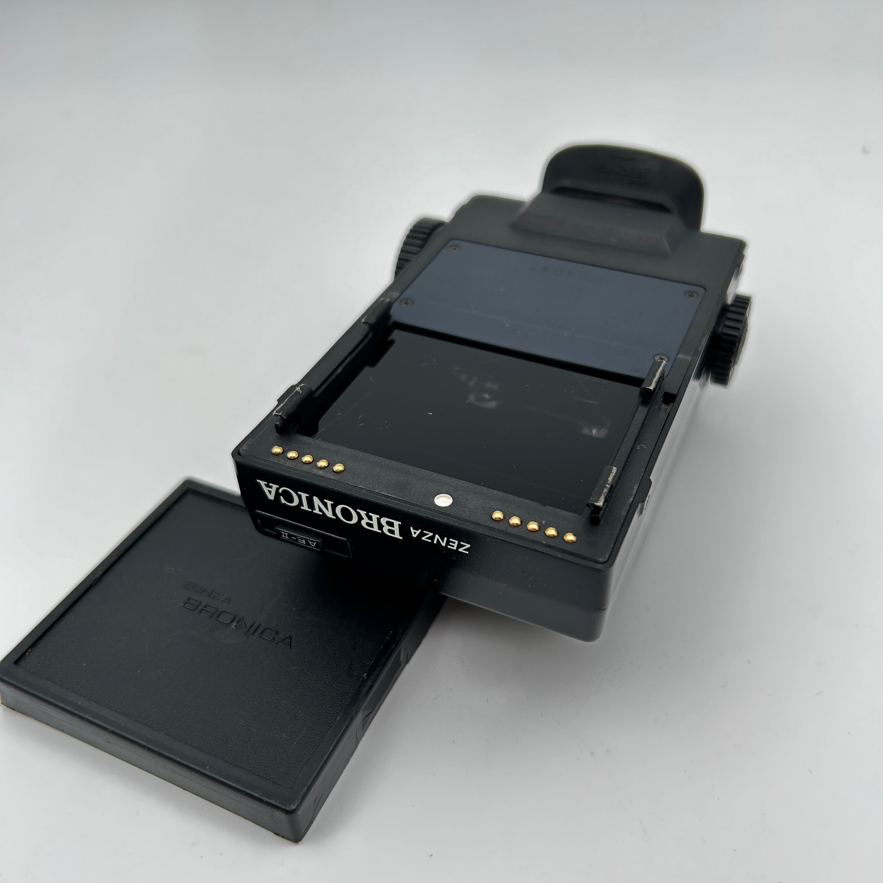 ZENZA BRONICA AE-Ⅱ Bronica AE-II AE2 Metered Prism Finder for ETR S Si – Irohas Photo
